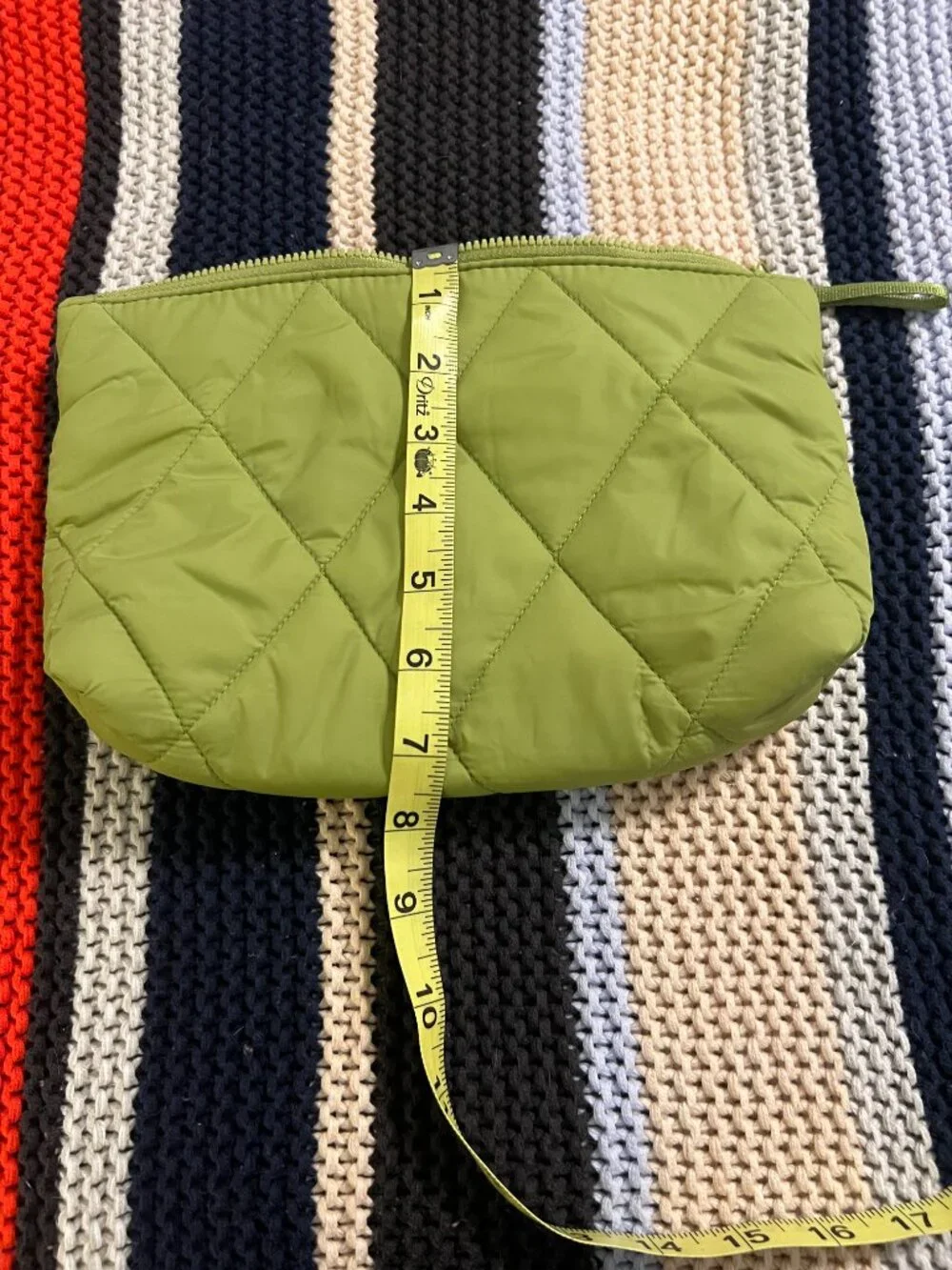 Vera Bradley Featherweight Medium Pouch - Spinach Green